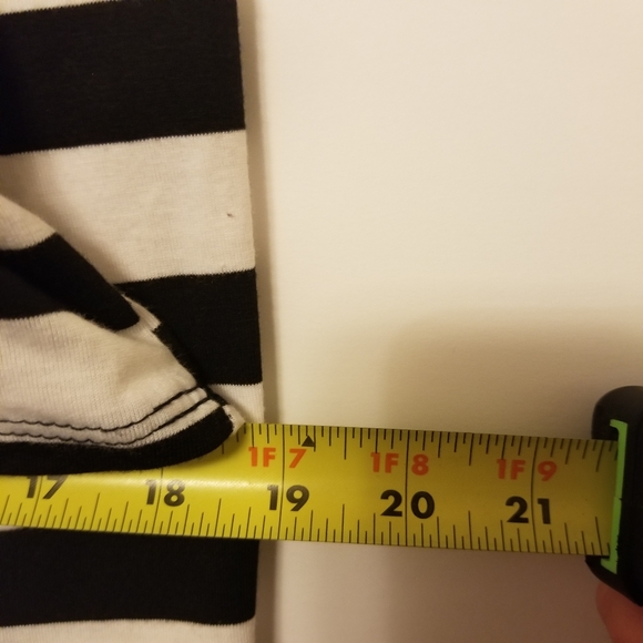 Cropped top - Picture 3 of 5